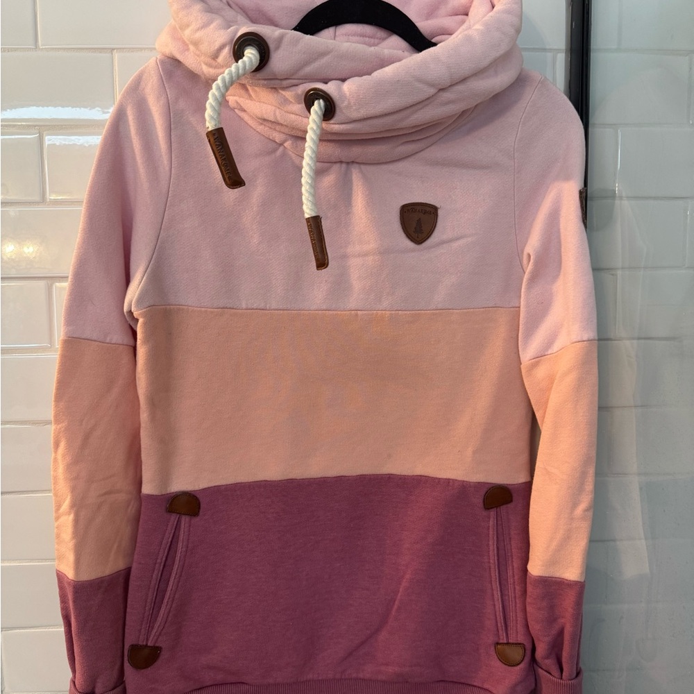 Wanakome Women's Pink Hoodie